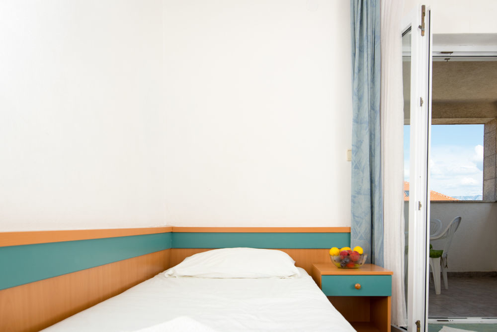 Downtown Private Rooms Mandic Supetar Ngoại thất bức ảnh